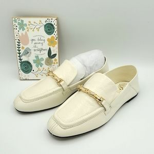 Elegant Cream Loafers with Gold Accent